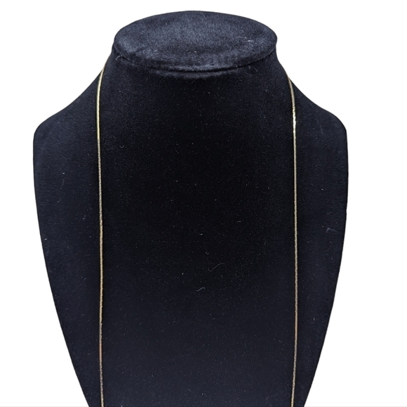 10k Solid Gold Cobra Link Chain Necklace 3.69g - Picture 5 of 16